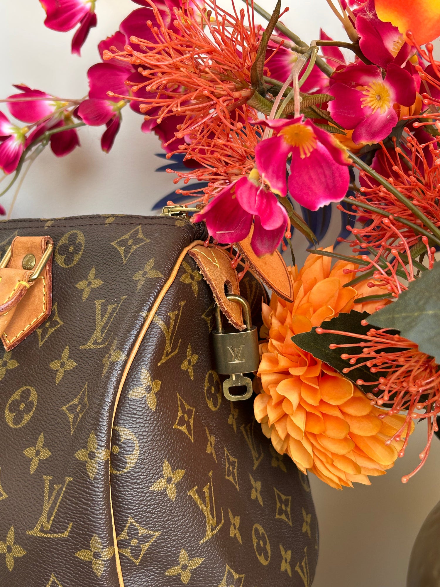 Hoe herken je een authentieke vintage designer tas?
