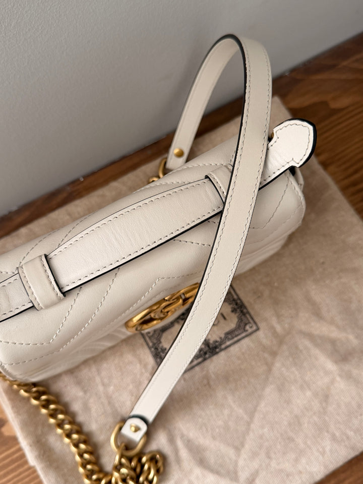Translation missing: en.Gucci GG Marmont Top Handle Bag