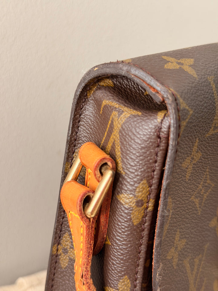 Translation missing: en.Louis Vuitton Saint Cloud PM