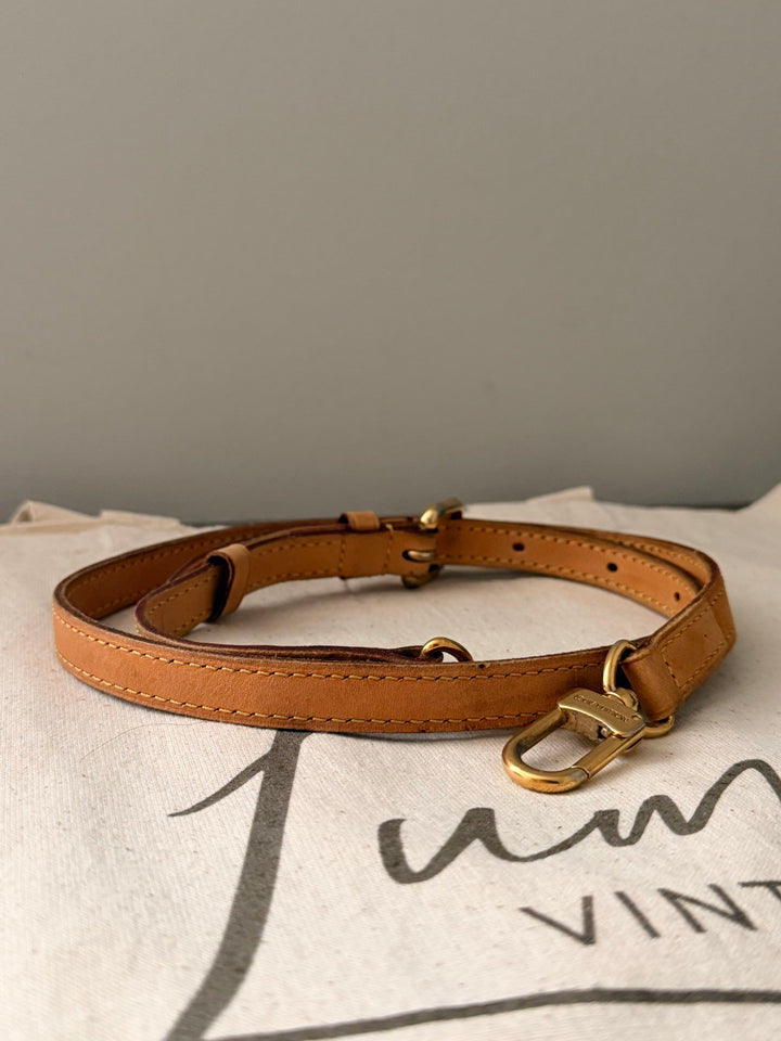 Translation missing: en.Louis Vuitton Bandoulière 90cm