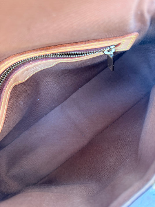 Translation missing: en.Louis Vuitton Looping Mini