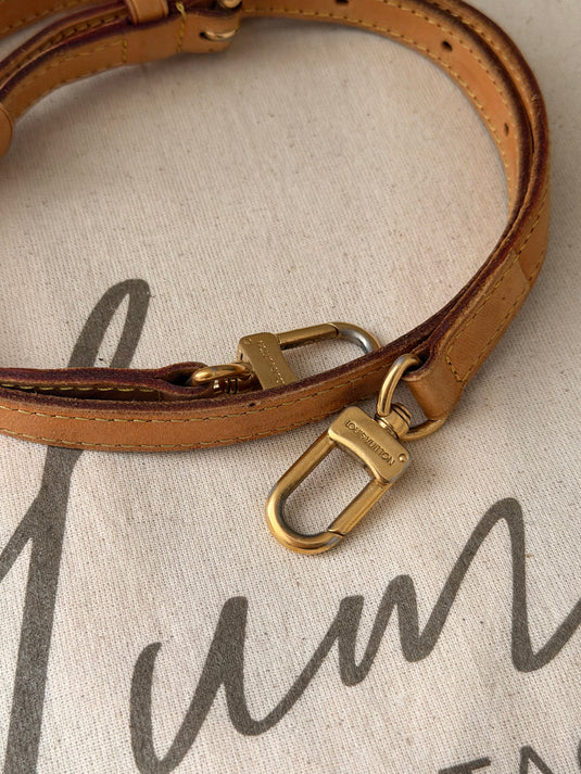 Translation missing: en.Louis Vuitton Bandoulière 90cm