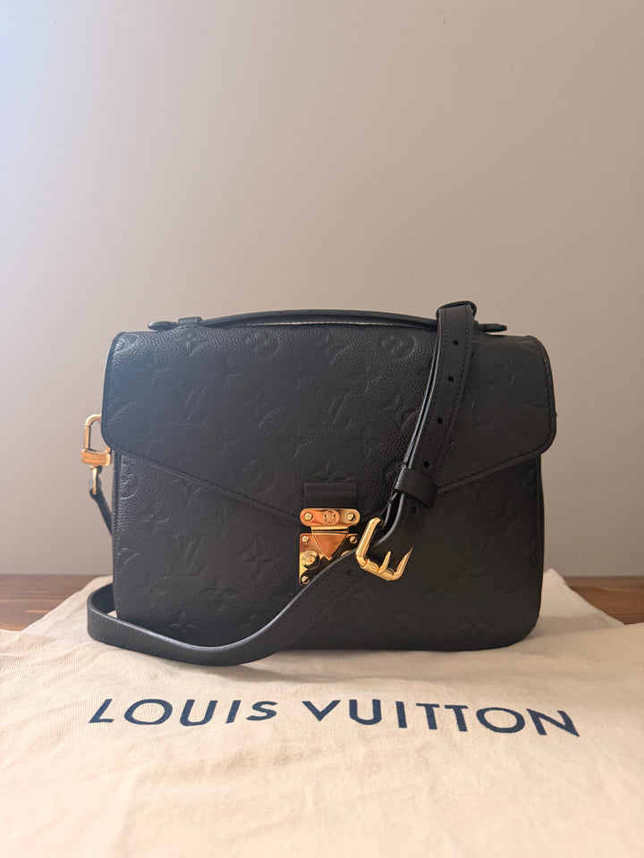 Translation missing: en.Louis Vuitton Pochette Métis