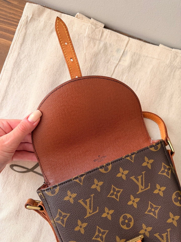 Translation missing: en.Louis Vuitton Chantilly PM