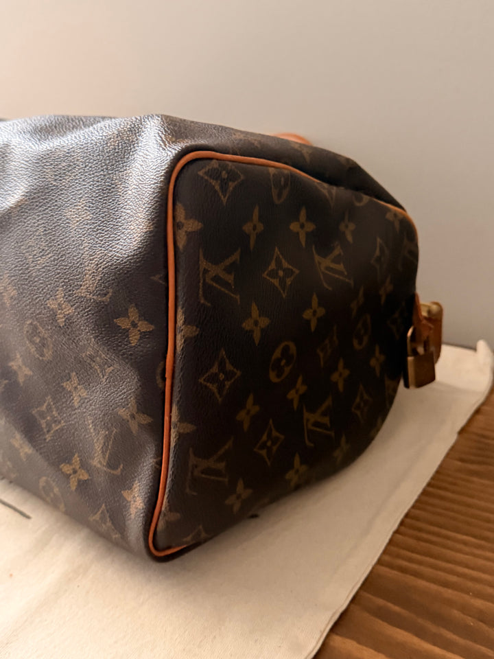 Translation missing: en.Louis Vuitton Speedy 30