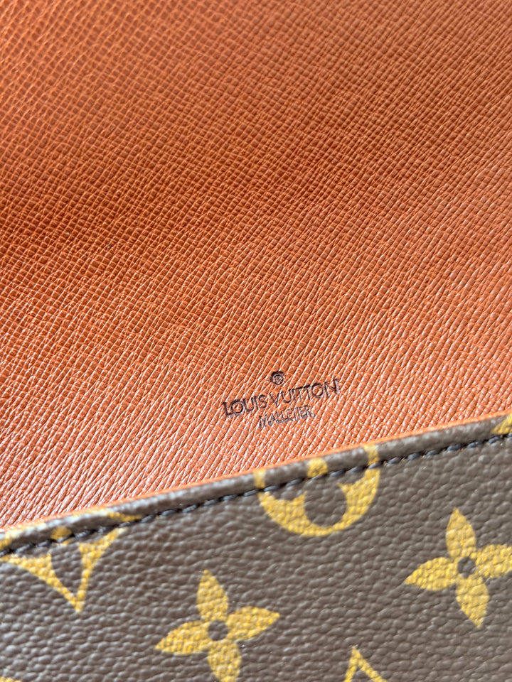 Translation missing: en.Louis Vuitton Chantilly PM