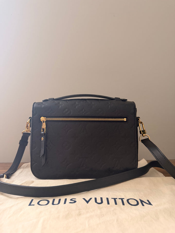 Translation missing: en.Louis Vuitton Pochette Métis