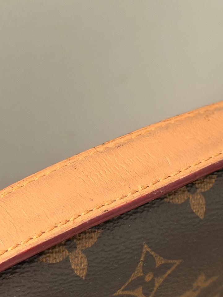 Translation missing: en.Louis Vuitton Pochette Métis
