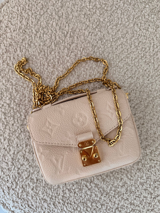 Translation missing: en.Louis Vuitton Micro Métis