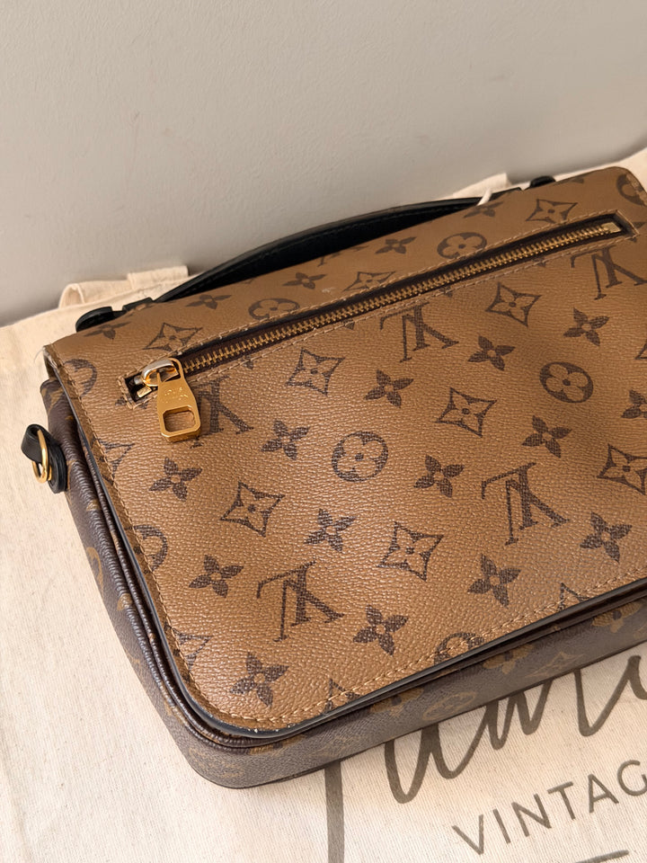Translation missing: en.Louis Vuitton Métis Pochette
