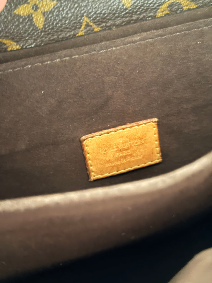 Translation missing: en.Louis Vuitton Pochette Métis