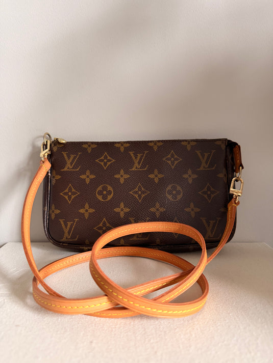 Translation missing: en.Louis Vuitton Pochette Accessoires