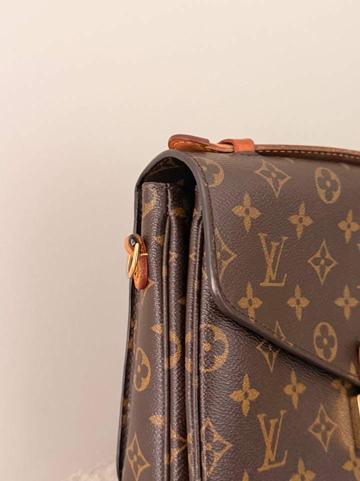 Translation missing: en.Louis Vuitton Pochette Métis