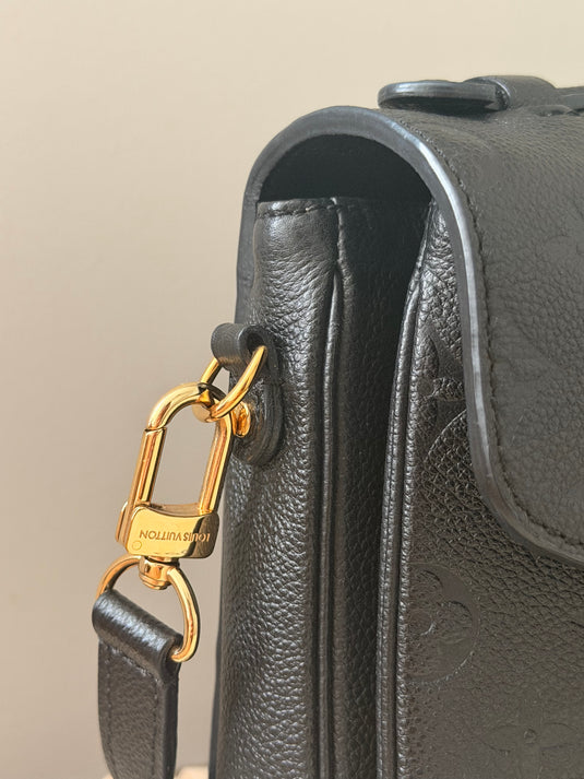 Translation missing: en.Louis Vuitton Pochette Métis