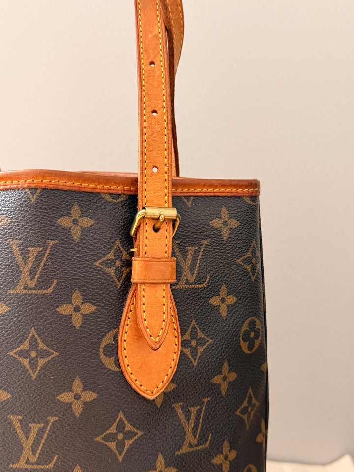 Translation missing: en.Louis Vuitton Bucket PM