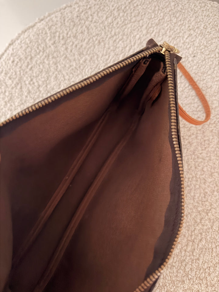 Translation missing: en.Louis Vuitton Pochette Accessoires