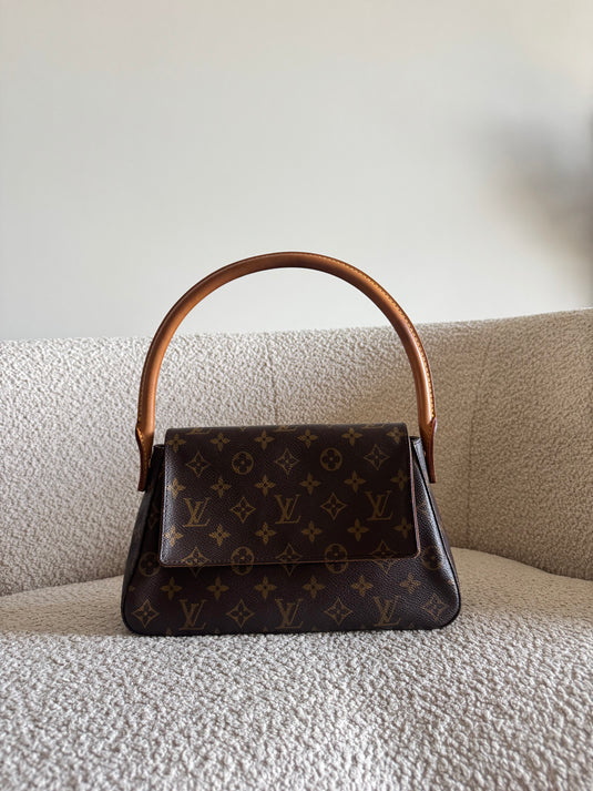 Translation missing: en.Louis Vuitton Looping Mini