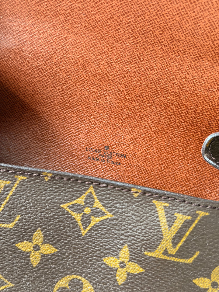 Translation missing: en.Louis Vuitton Saint Cloud PM